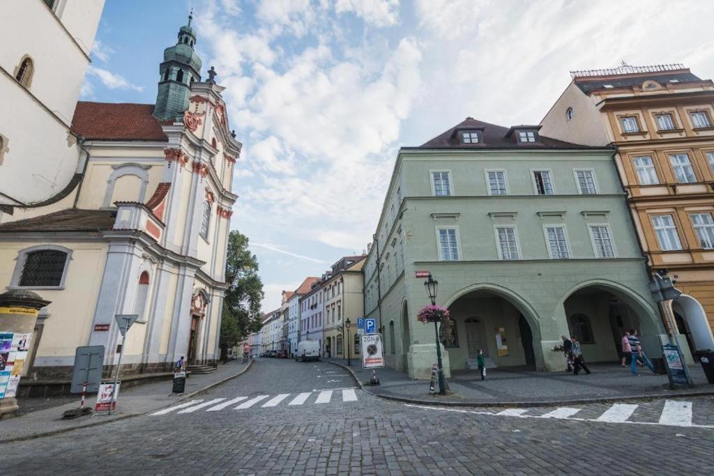 Апартаменти U Zlate Hvezdy Apartman Rizal Літомержице Екстер'єр фото